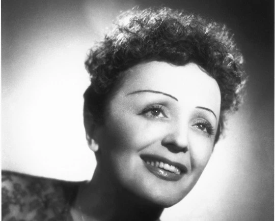 Edith Piaf, der Spatz von Paris